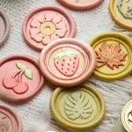 Flower Wax Seal Stamp – Vintage Brass Embossed Badge - Image 2